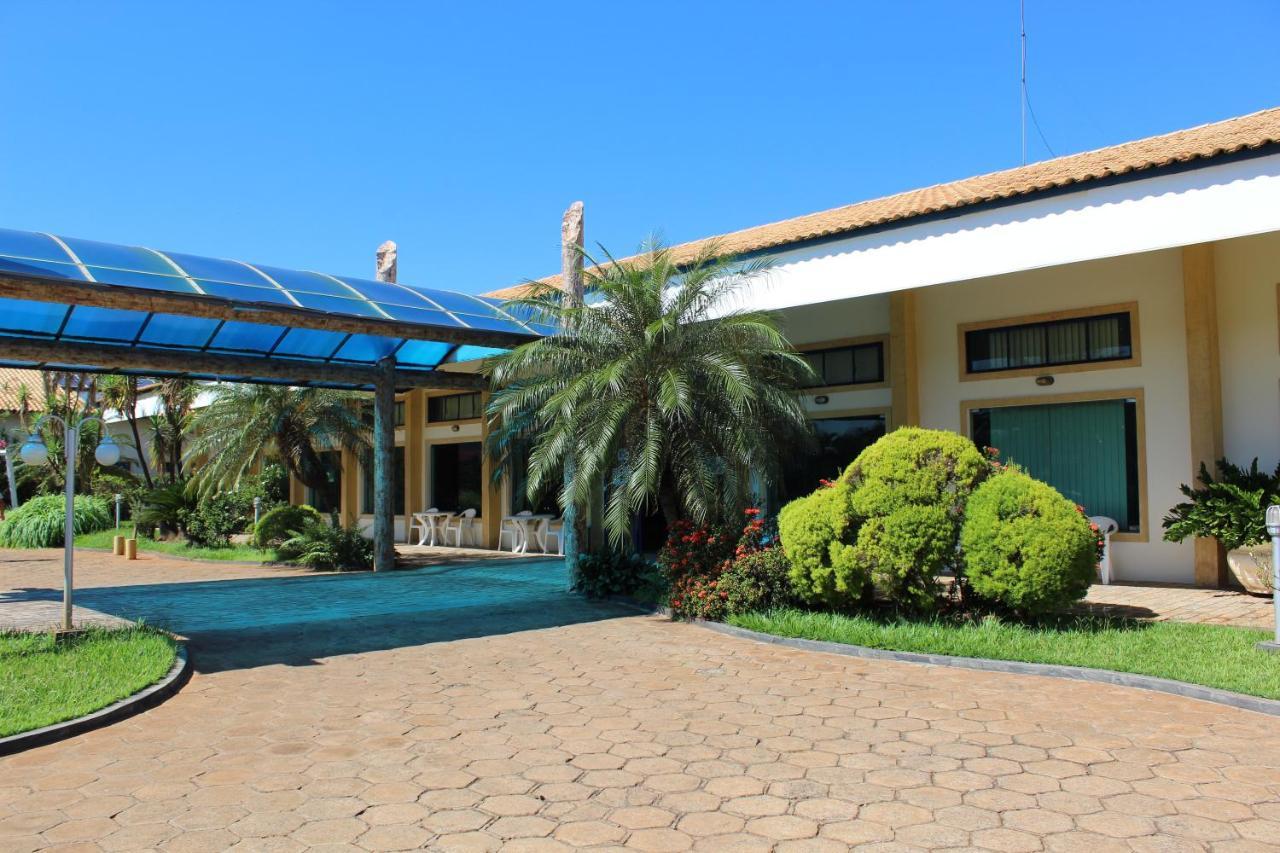 Grandes Lagos Park Hotel Jales Exterior photo