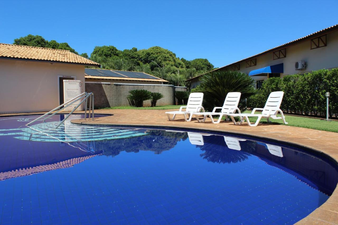Grandes Lagos Park Hotel Jales Exterior photo